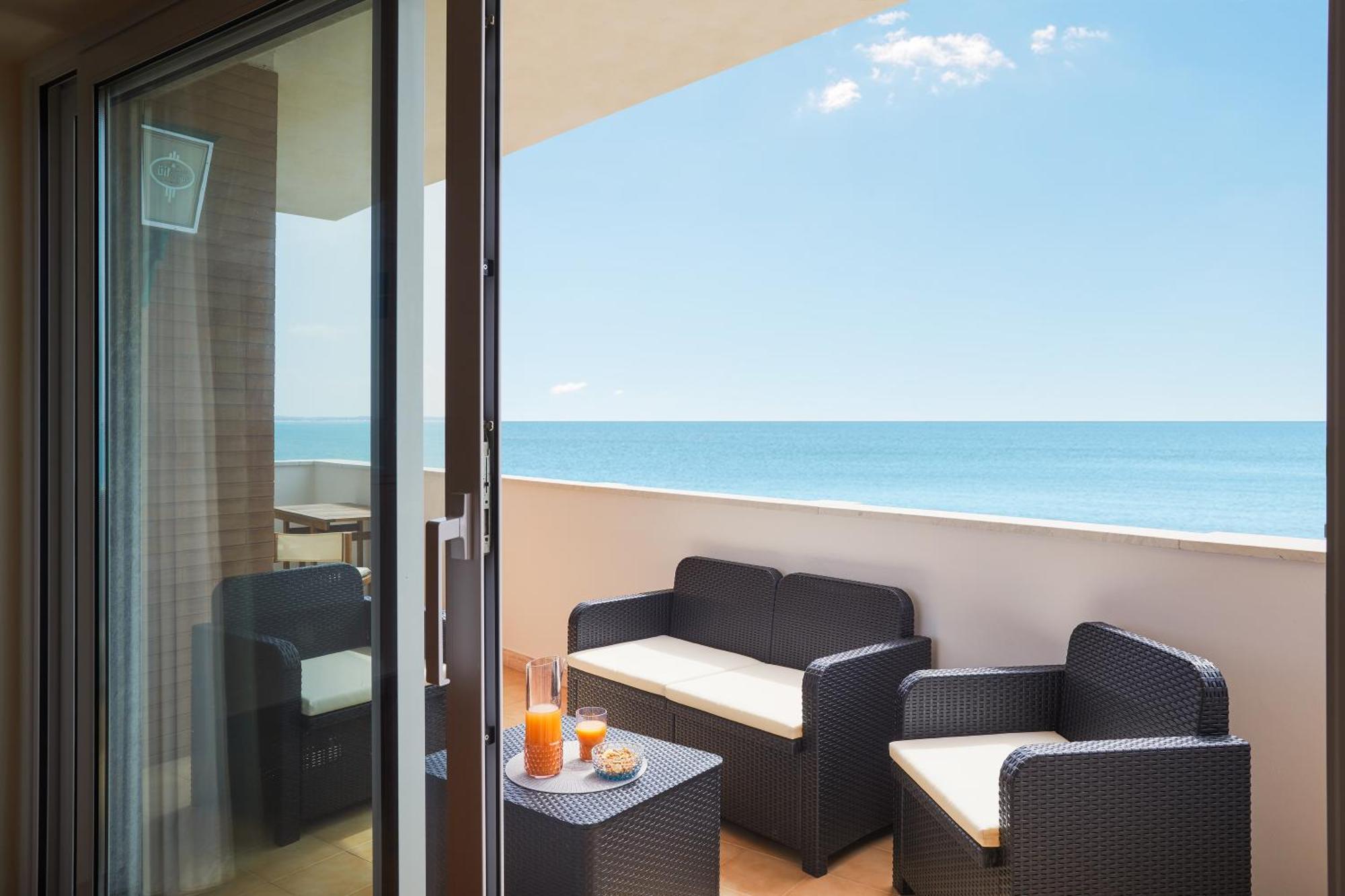 Orizzonte Amazing Sea View Apartment Pozzallo